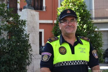 agente de policia local de denia manuel moreno
