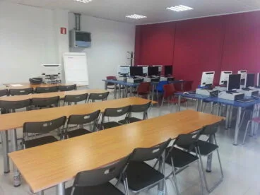 aula de informatica llunatics