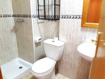 Baño de la casa Inmobiliaria Adal