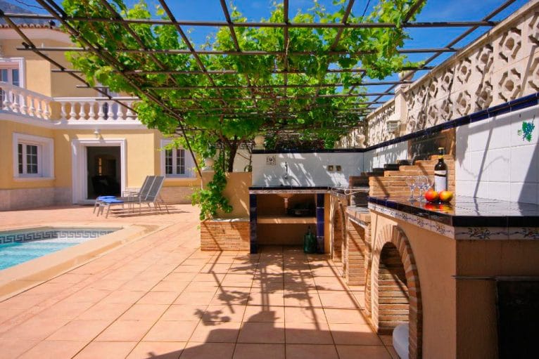 Barbacoa del jardín Quality Rent a Villa