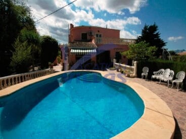 chalet con piscina en vacation villas