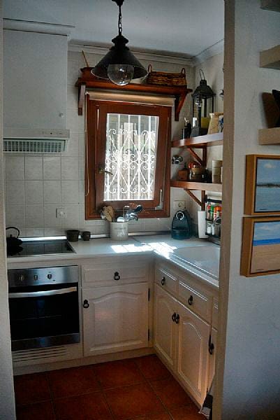 cocina luminosa euroholding