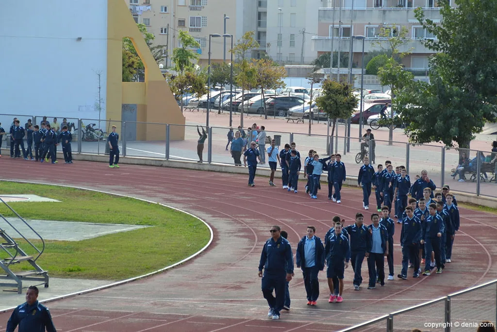 Desfile de la escuela de Fútbol