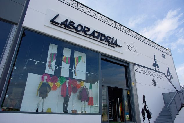 fachada laboratoria moda