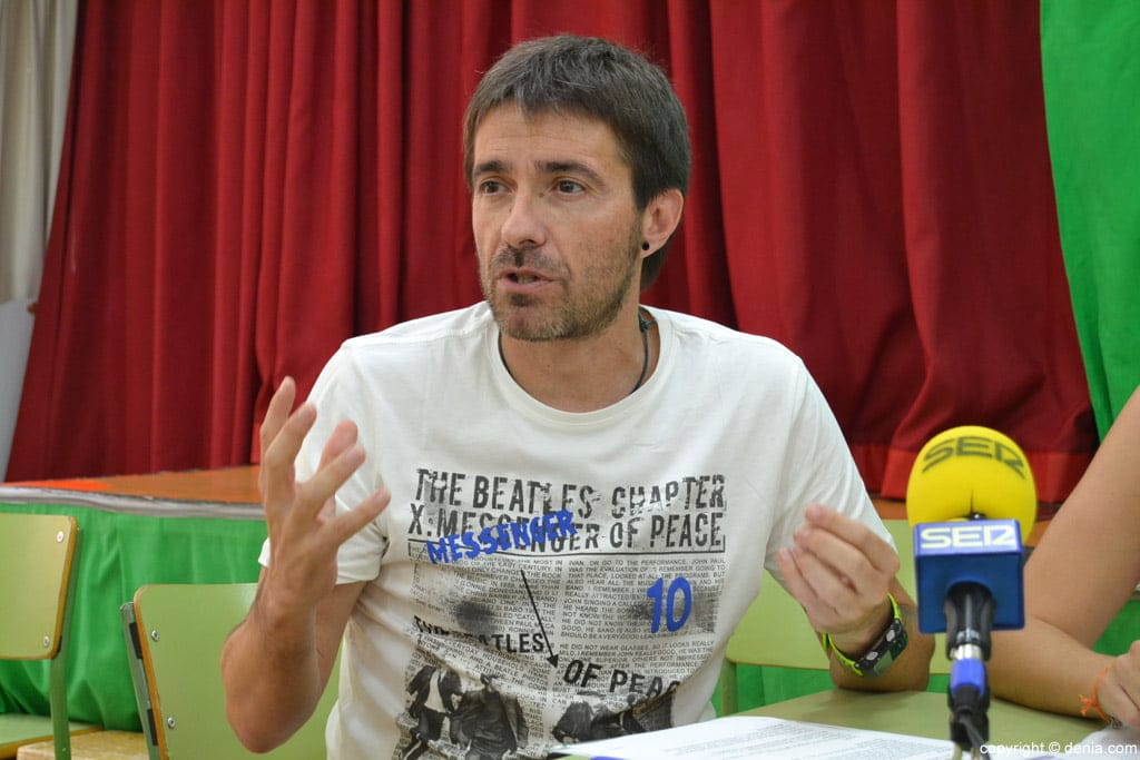 La dirección del colegio Raquel Payà sigue apostando por la reubicación del centro 1 Miquel Ivars - director del colegio Raquel Payà