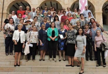 recepcion a las amas de casa en el ayuntamiento de denia