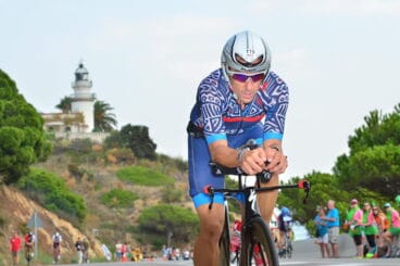 sergio alberola sobre la bicicleta