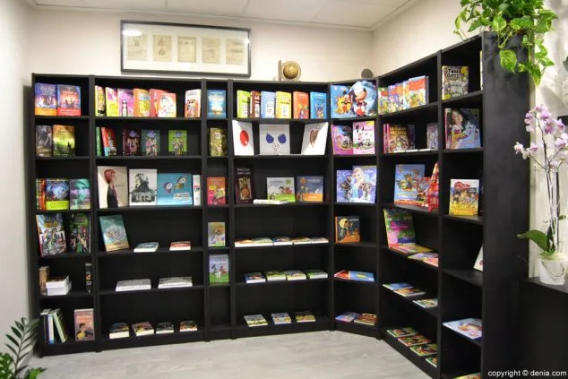 Nube de Magallanes, el rincón literario que te invita a olvidarte de la prisa 9 zona infantil en nube de magallanes
