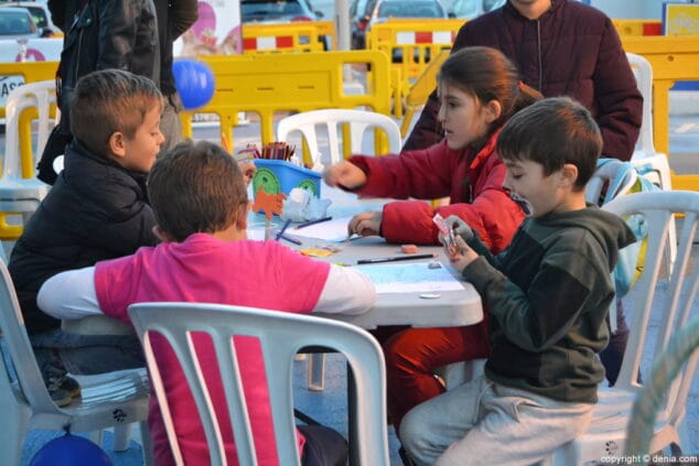 06 jornada solidaria en portal de la marina actividades para apad