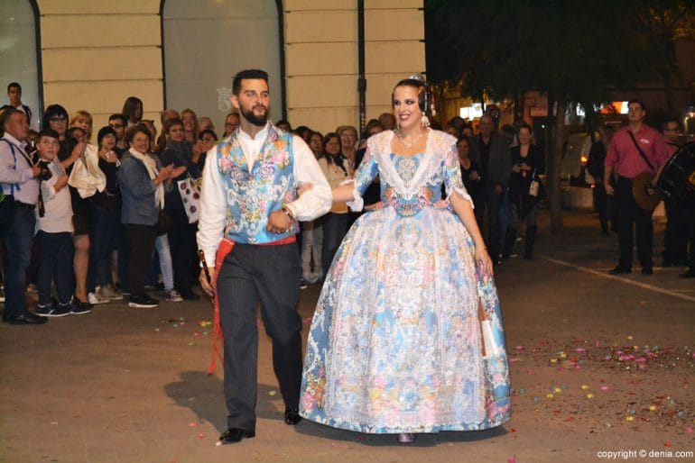 Presentación Les Roques 2017 - Llegada de los cargos