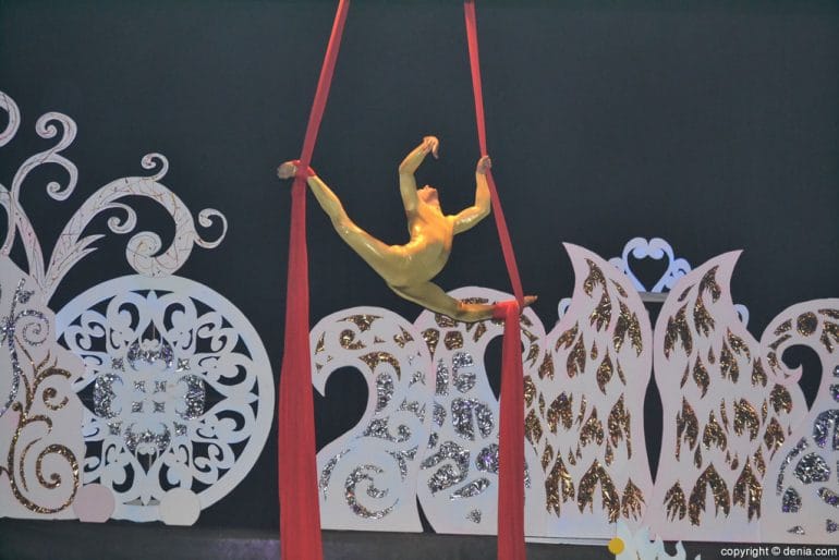 Presentación falla Oeste 2017 - Acróbata