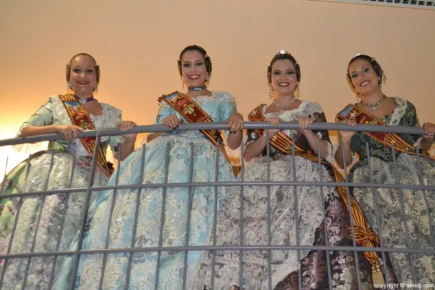 08 presentacion paris pedrera 2017 corte de honor de la fallera mayor de denia