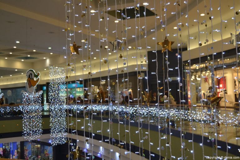 Iluminación Navideña en Portal de la Marina - Navidad en el Centro Comercial