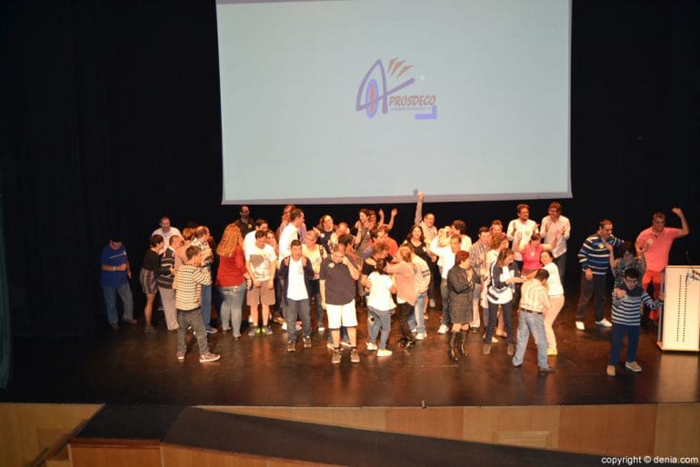 Presentación campaña sensibilización Aprosdeco - Celebración de los usuarios