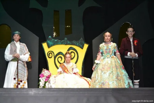 16 presentacion infantil port rotes 2017 cargos falla baix la mar