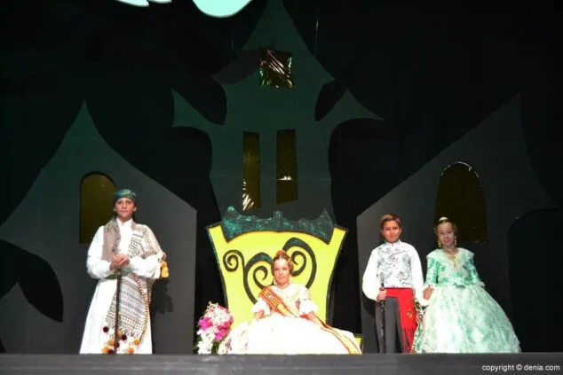 21 presentacion infantil port rotes 2017 cargos falla paris pedrera