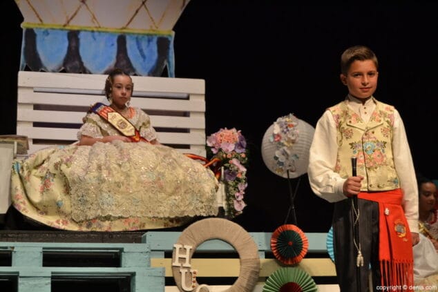 22 presentacion infantil paris pedrera 2017 noa y hugo