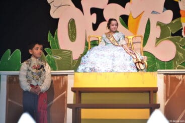 25 presentacion infantil falla oeste 2017 neus y martin