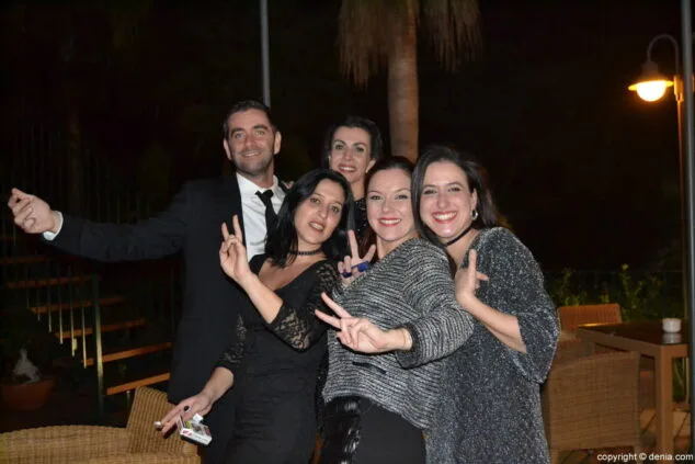 La filà Amazigh se viste de gala para presentar a su capitana, Mº José López Abellán 27 27 presentacion capitania mora 2017 festeras de la fila almogavers