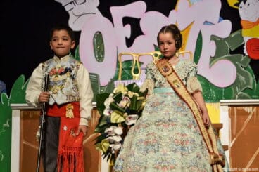 Presentación infantil Falla Oeste 2017 – Martín y Neus