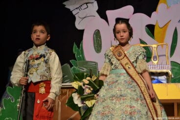Presentación infantil Falla Oeste 2017 – Neus y Martín