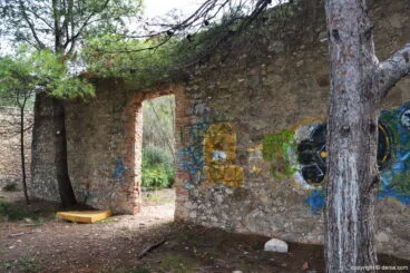 Acceso al cementerio de los ingleses en Dénia