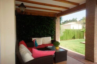 Chill out exterior Euroholding