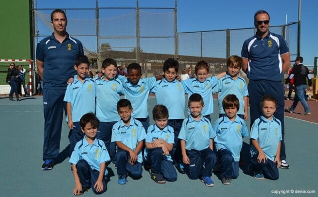 equipo prebenjamin em futbol base denia