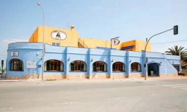 fachada de restaurante isa