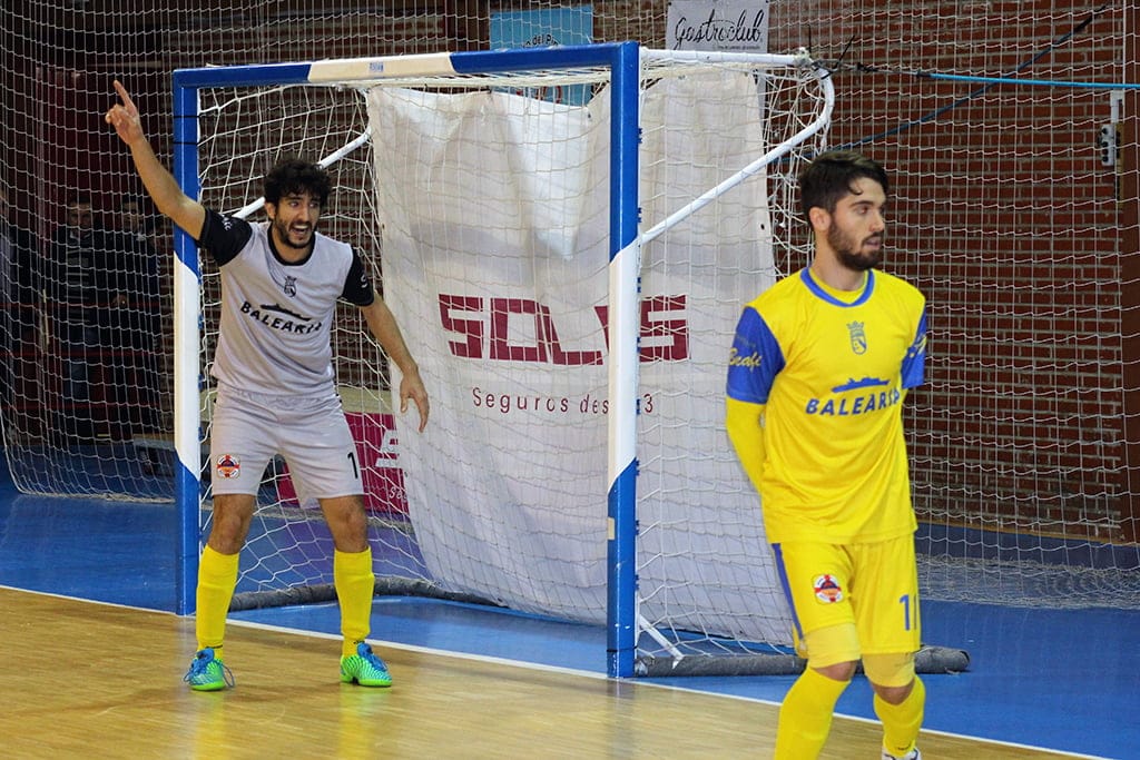 Jugar sin portero condenó al Dénia Futsal en Talavera (8-0) 2 Pablo Tarín fue el improvisado portero