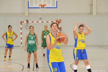 tote sapena lanzando un tiro libre