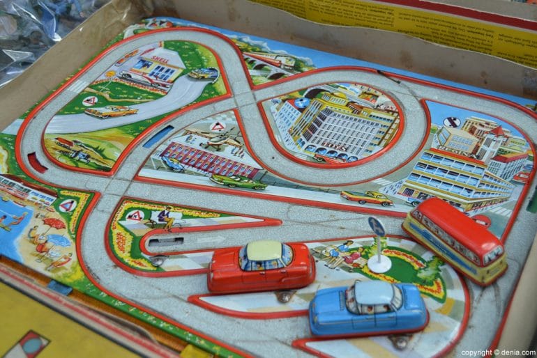 XIX Feria del Juguete Antiguo de Dénia - pista de coches