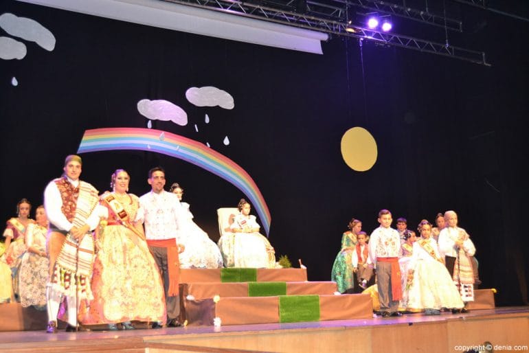 Presentación Camp Roig 2017 - Falla Campaments