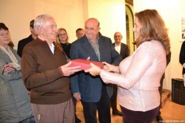 Exposición 20 Años Amics del Joguet Dénia – Entrega de la placa