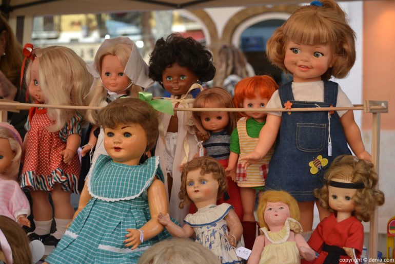 XIX Feria del Juguete Antiguo de Dénia - muñecas