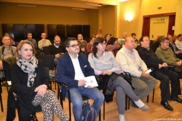 Asistentes a la presentación del MEVMED
