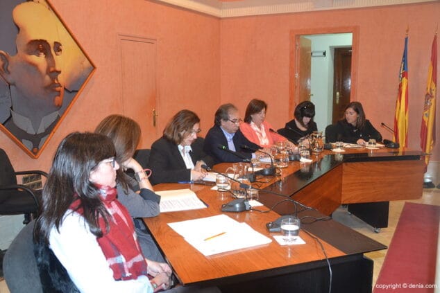 ediles durante el pleno del mes de diciembre