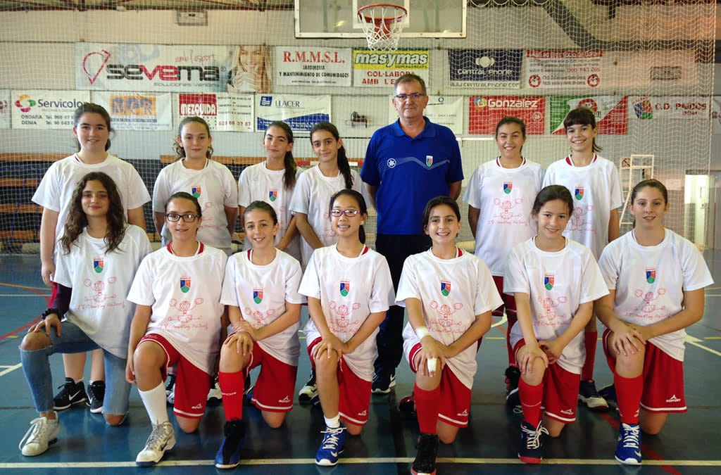 Derrota de las infantiles del Paidos Dénia ante el EEMM El Verger (37-55) 1 Equipo Infantil del Paidos