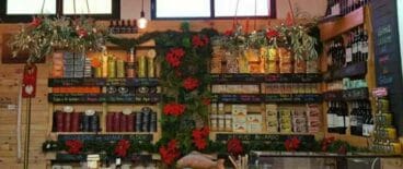 Escaparate de La Latería en el Mercat Municipal