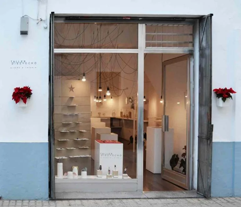 Escaparate Taller Diezyocho