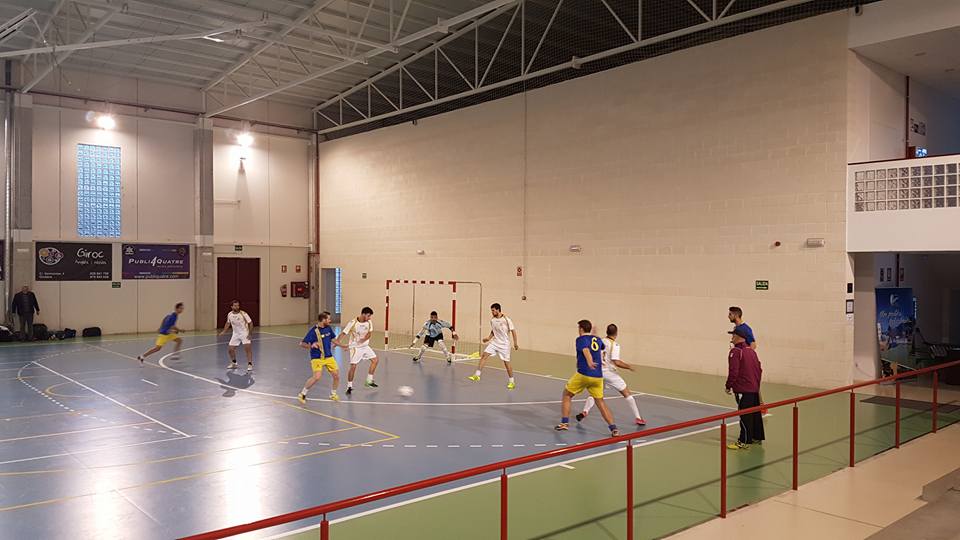 Momento del partido P.Stilos-B. Aguilar