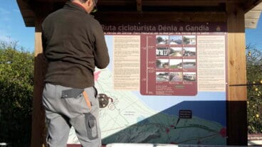 panel de la ruta cicloturista entre la marina y la safor