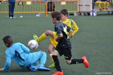 Parada del portero benjamín del Villarreal
