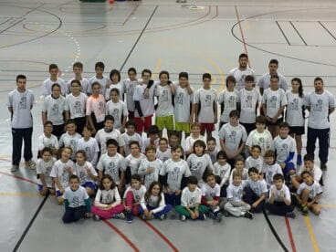 participantes en el vi campus de nadal del denia basquet