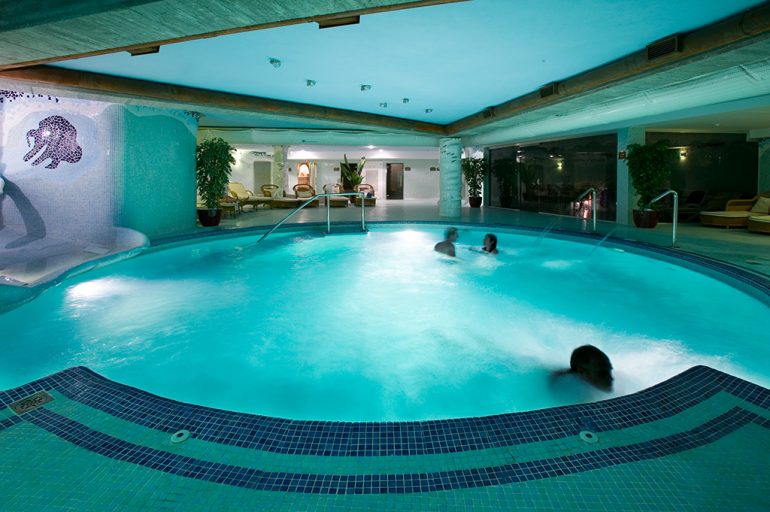 Pool Spa Hotel Daniya