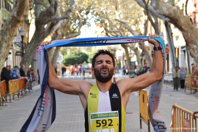 toni soler vencedor del cuarto de maraton