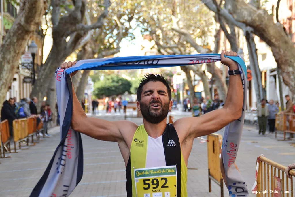 Toni Soler vencedor del Cuarto de Maratón