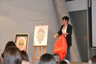Diana de Arias descubre el cartel de fallas de Dénia 2017