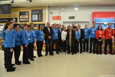 Plantilla de trabajadores de Carrefour Dénia