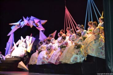 Presentación Baix la Mar 2017 – Falleras y Silvia